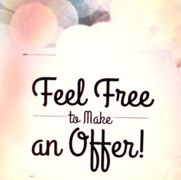 Meet your Posher, Megan - Picture 2 of 2